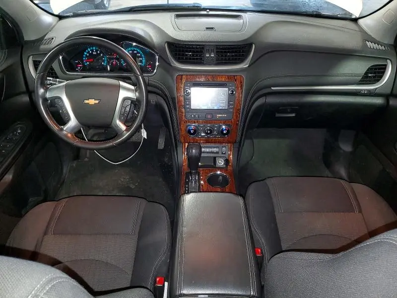 2014 CHEVROLET TRAVERSE LT  