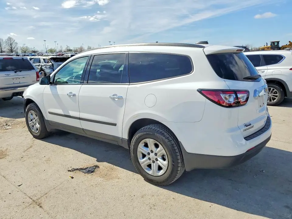 2017 CHEVROLET TRAVERSE LS  