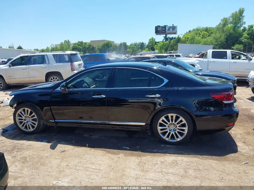 2015 LEXUS LS 460  