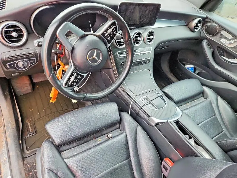 2020 MERCEDES-BENZ GLC 300 4MATIC  