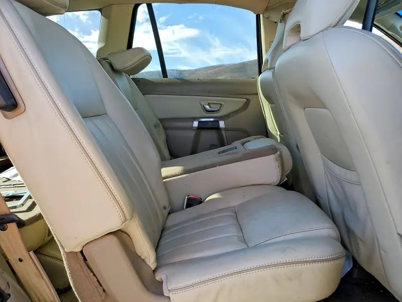 2013 VOLVO XC90 3.2  