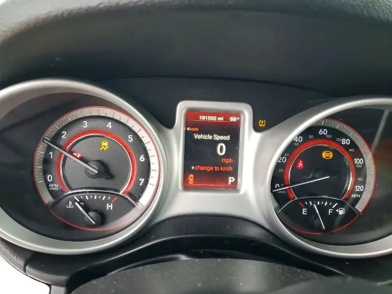 2020 DODGE JOURNEY SE  