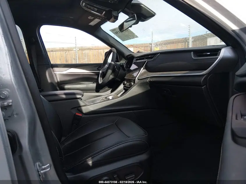 2025 JEEP GRAND CHEROKEE L LIMITED 4X4