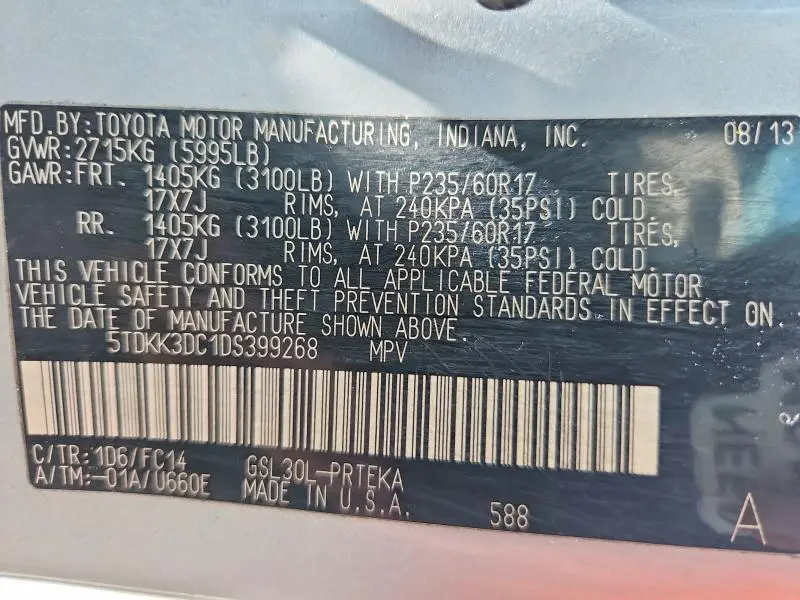 2013 TOYOTA SIENNA LE  