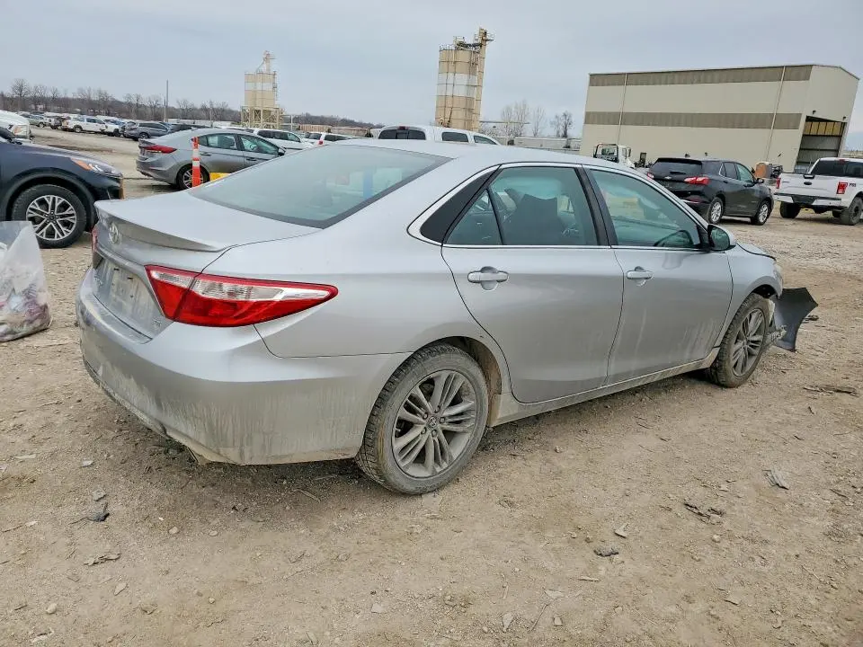 2017 TOYOTA CAMRY LE  