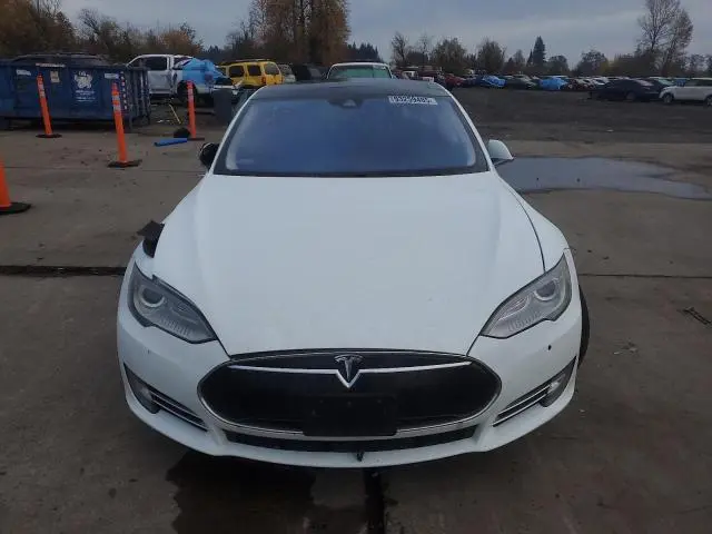 2015 TESLA MODEL S 85D  