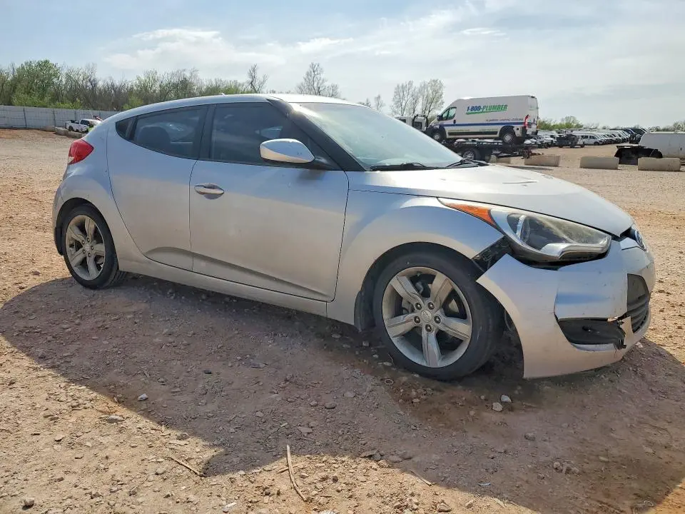 2012 HYUNDAI VELOSTER BASE  