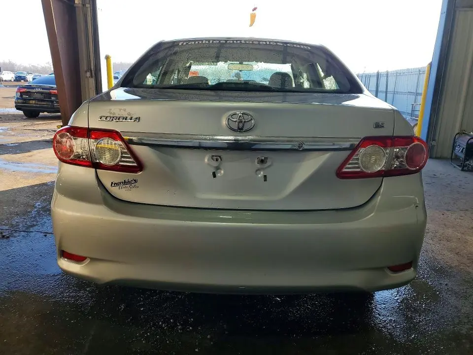 2012 TOYOTA COROLLA LE  