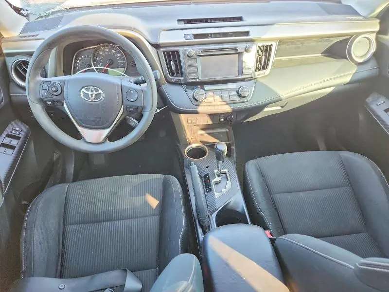 2014 TOYOTA RAV4 XLE  