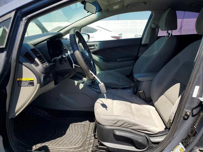 2014 KIA FORTE LX  