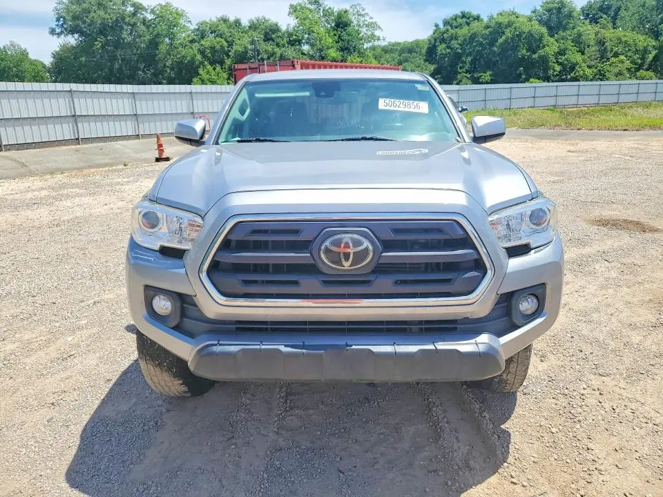 2019 TOYOTA TACOMA SR5 V6  