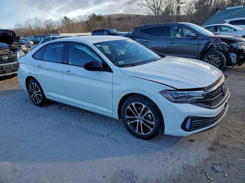 2024 VOLKSWAGEN JETTA SPORT  