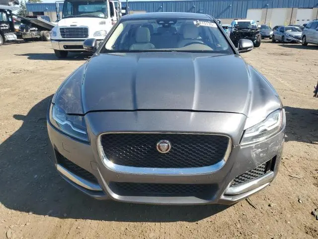 2017 JAGUAR XF PREMIUM  