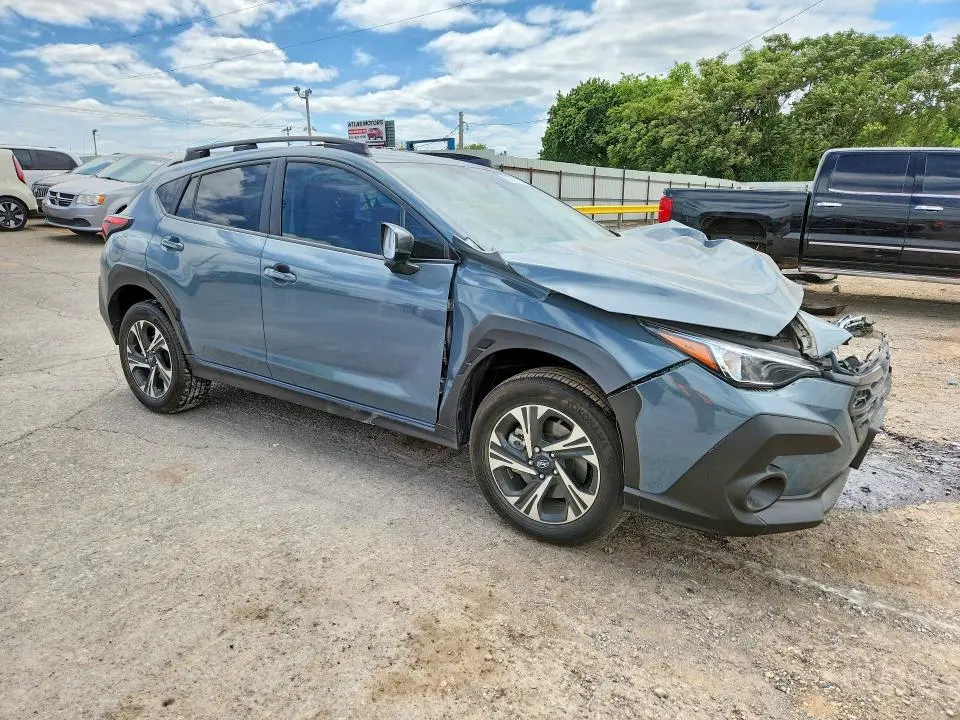 2024 SUBARU CROSSTREK PREMIUM  