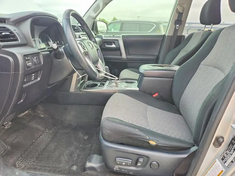 2017 TOYOTA 4RUNNER SR5  