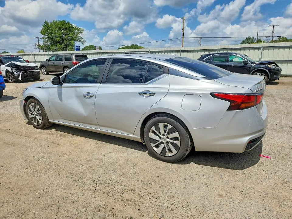 2019 NISSAN ALTIMA S  