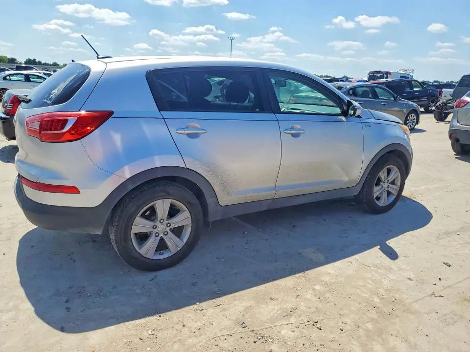 2013 KIA SPORTAGE LX  