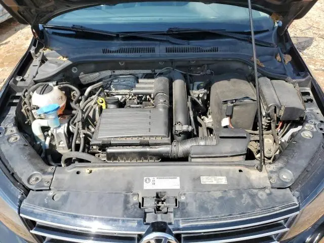 2017 VOLKSWAGEN JETTA SE  