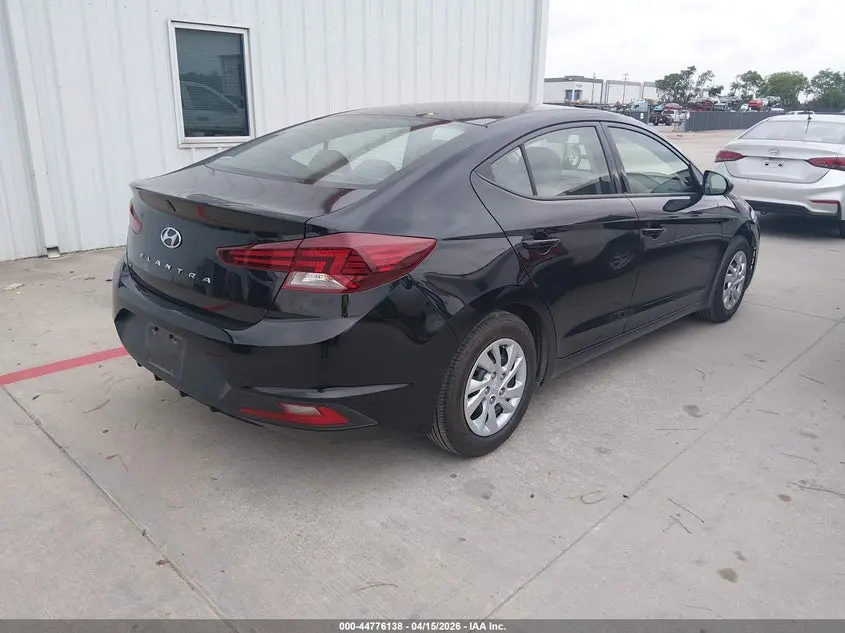 2020 HYUNDAI ELANTRA SE