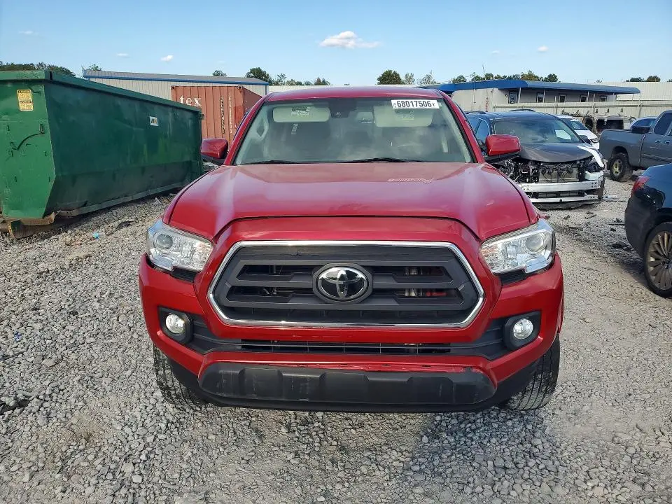 2021 TOYOTA TACOMA SR5 V6  