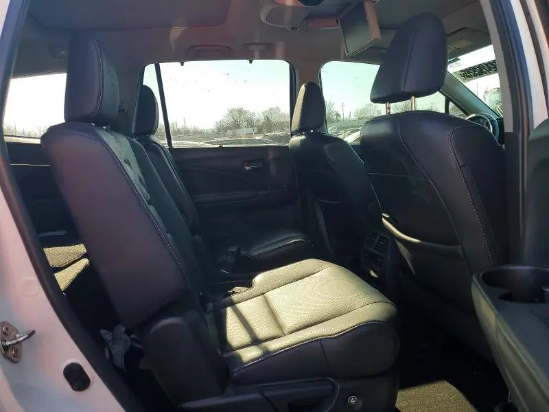 2020 HONDA PILOT ELITE  