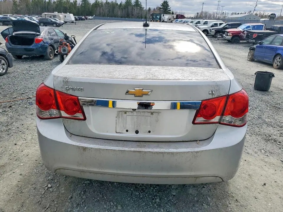 2015 CHEVROLET CRUZE LT  