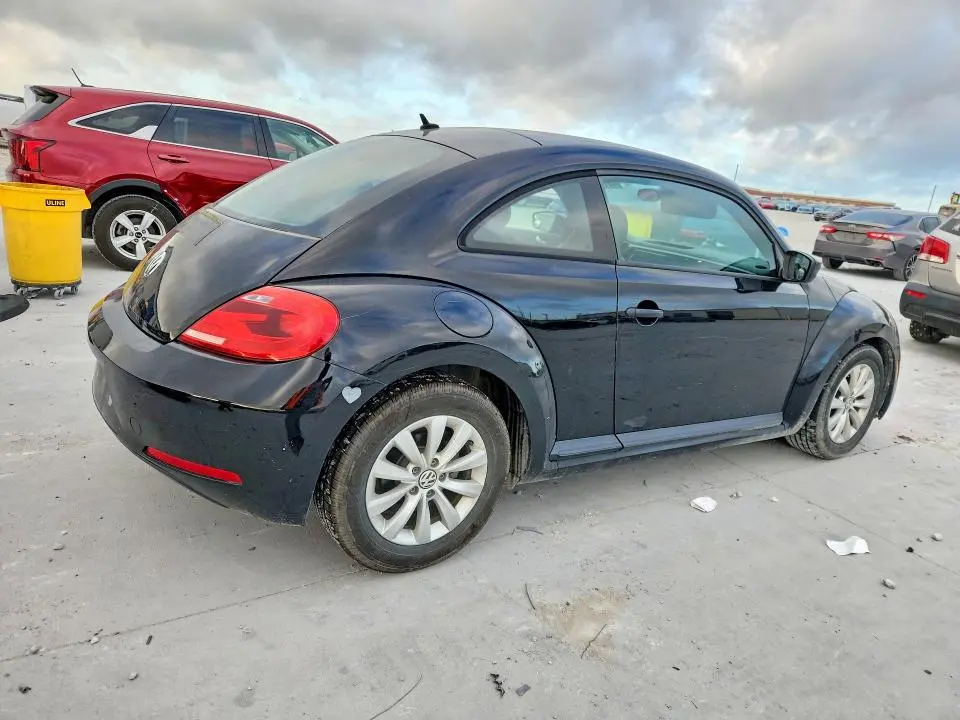 2015 VOLKSWAGEN BEETLE 1.8T  