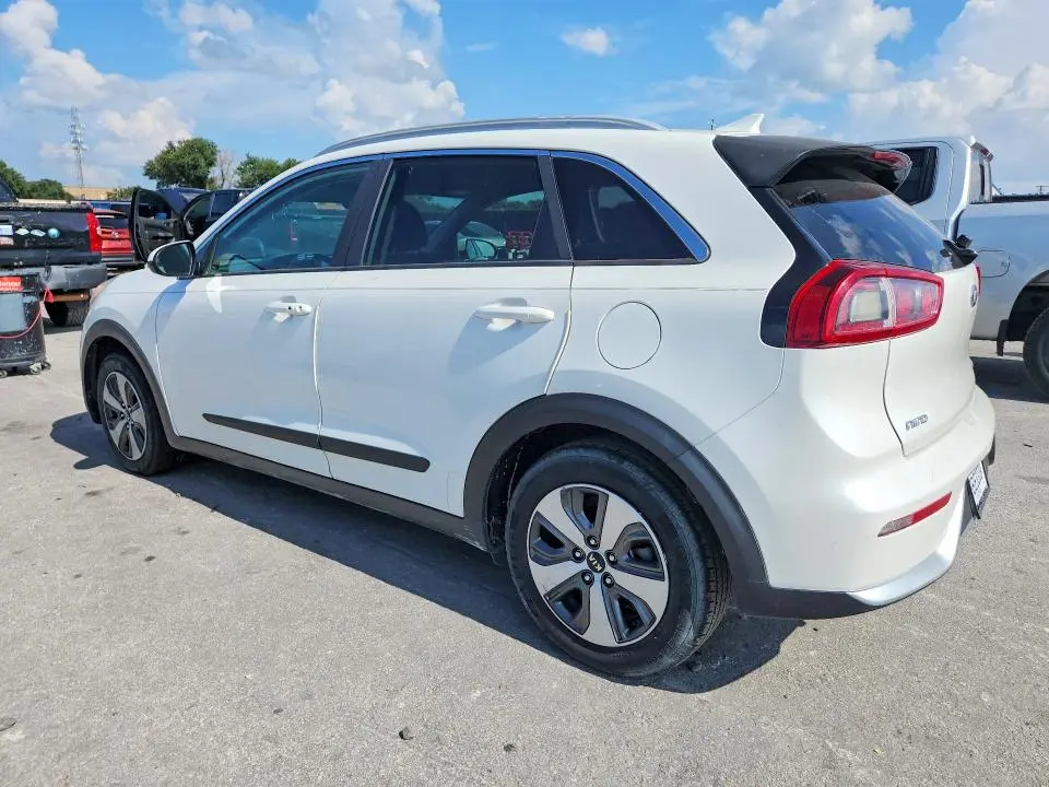 2018 KIA NIRO LX  
