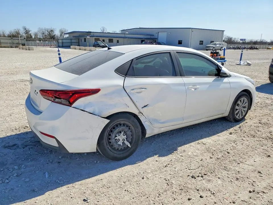 2021 HYUNDAI ACCENT SE  