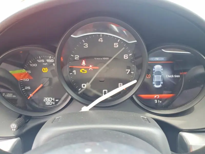 2025 PORSCHE CAYMAN BASE  