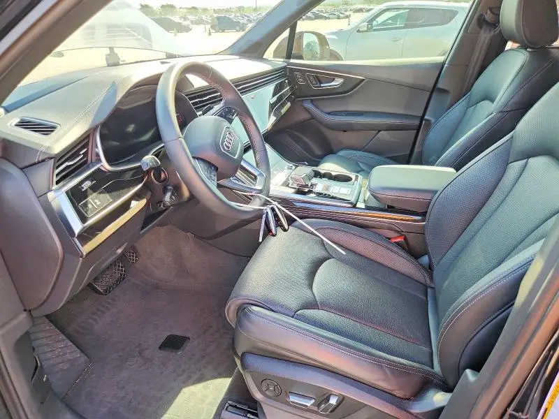 2025 AUDI Q7 PRESTIGE  