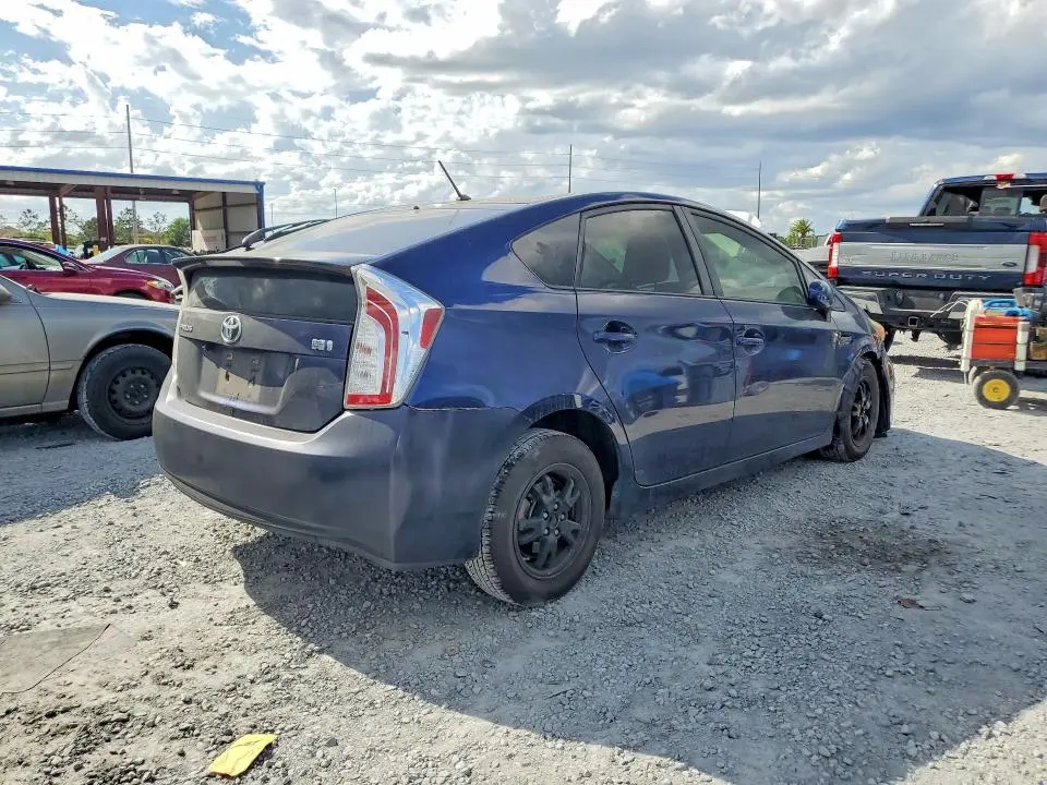 2014 TOYOTA PRIUS TWO  