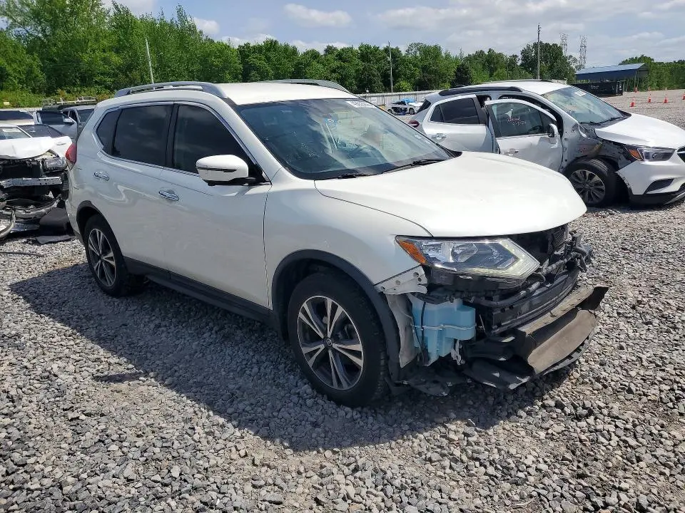 2019 NISSAN ROGUE SV  