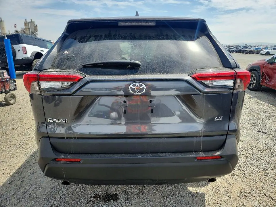 2025 TOYOTA RAV4 LE  