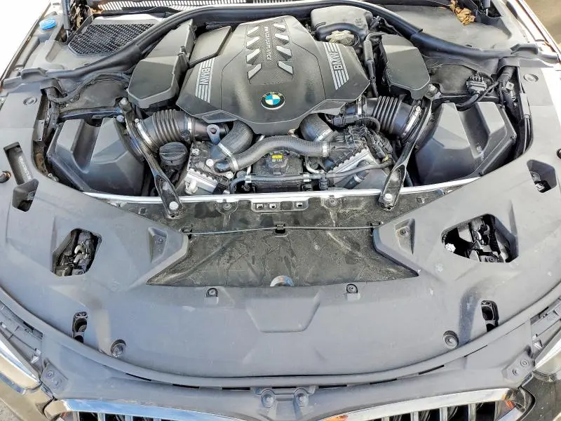 2022 BMW M850XI   