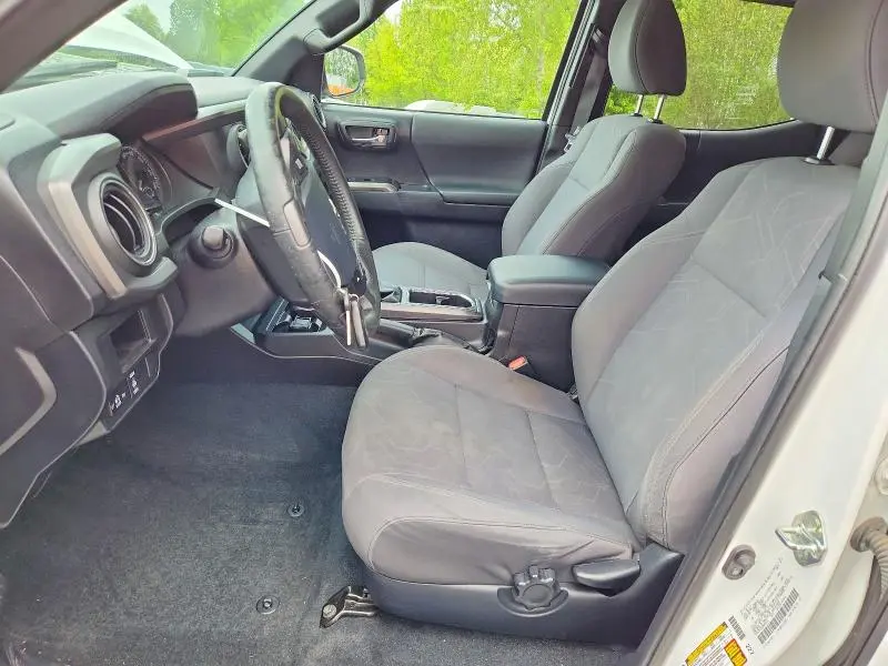 2016 TOYOTA TACOMA SR5 V6  