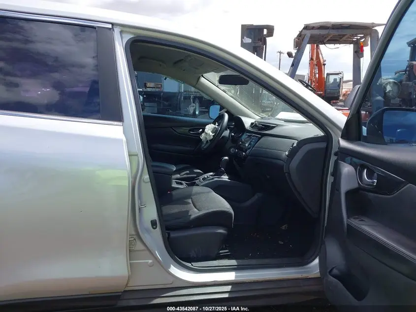 2017 NISSAN ROGUE S