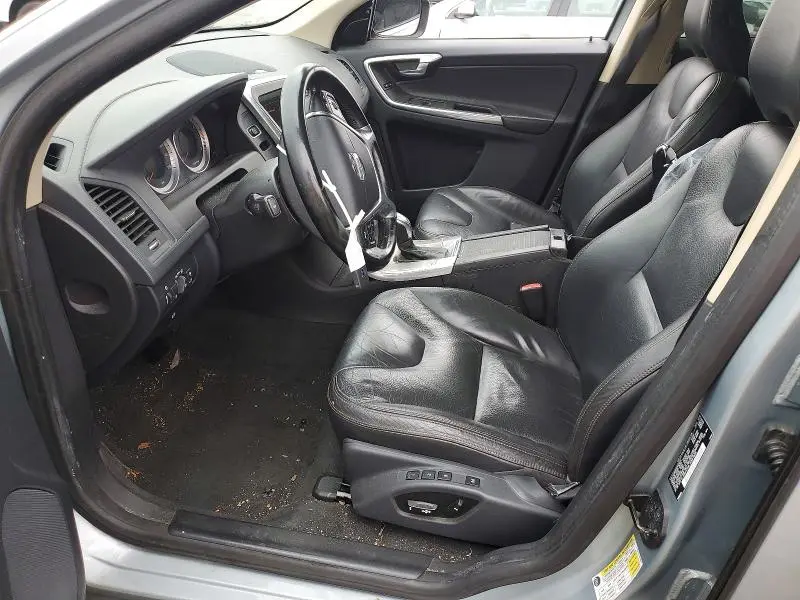 2013 VOLVO XC60 T6  