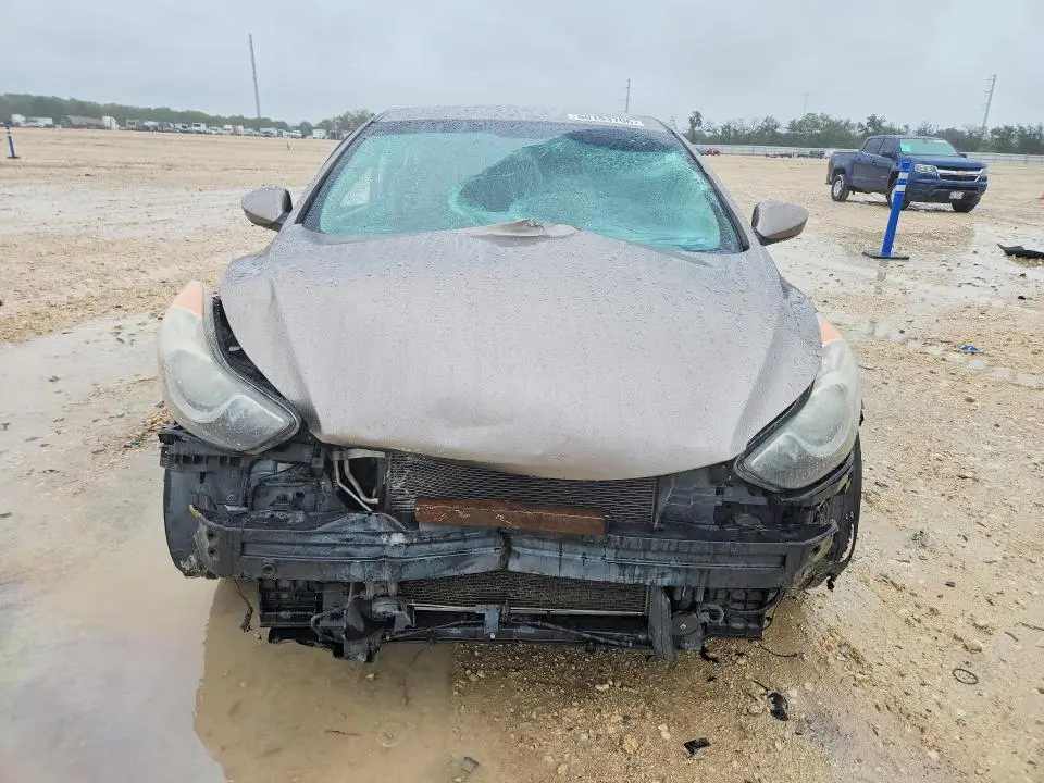 2012 HYUNDAI ELANTRA GLS  
