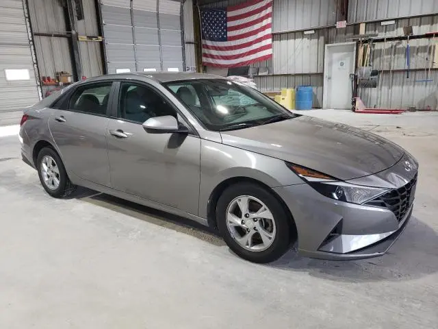 2022 HYUNDAI ELANTRA SE