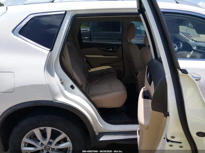 2020 NISSAN ROGUE SV FWD