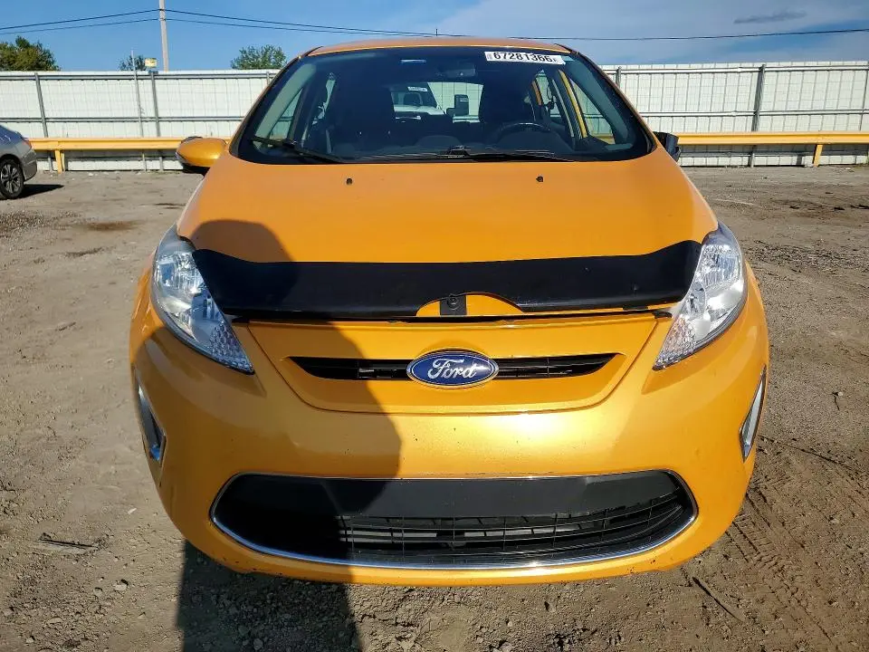2011 FORD FIESTA SES  