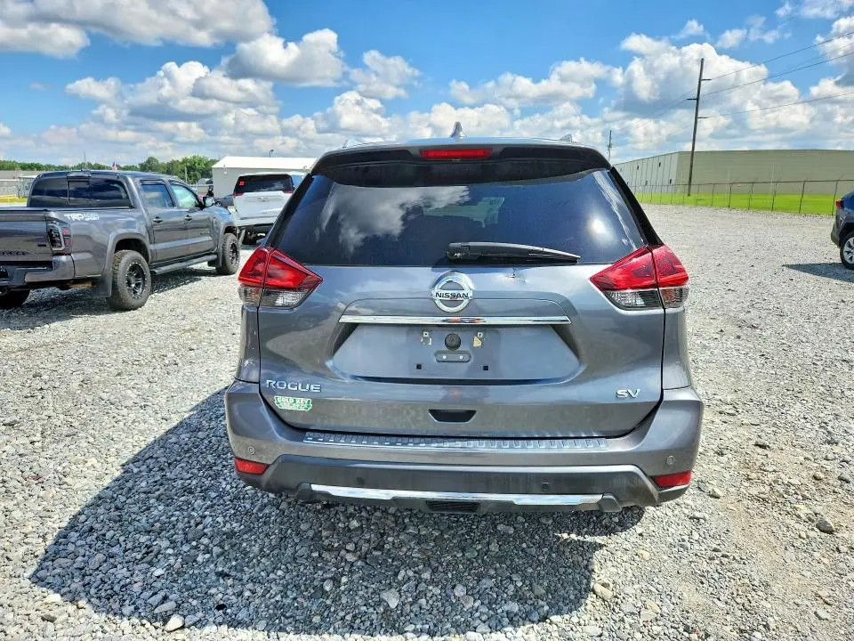 2020 NISSAN ROGUE SV  