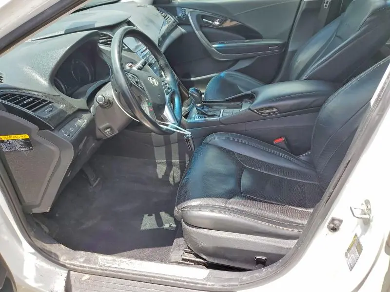 2017 HYUNDAI AZERA BASE  