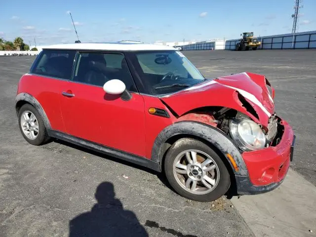 2012 MINI COOPER   