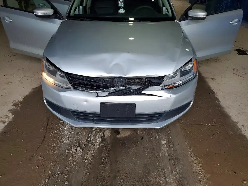 2012 VOLKSWAGEN JETTA TDI  