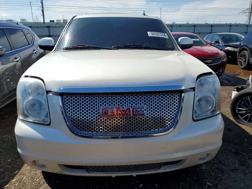 2010 GMC YUKON DENALI  