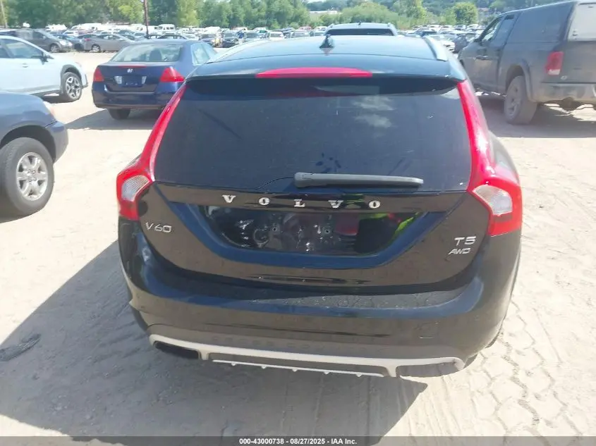 2016 VOLVO V60 CROSS COUNTRY T5