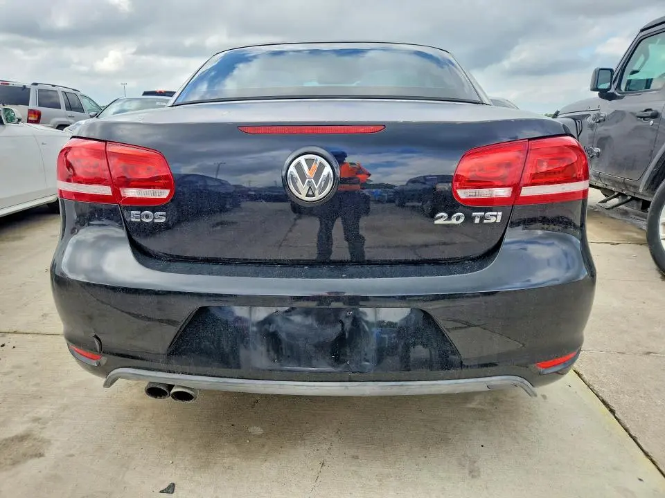 2013 VOLKSWAGEN EOS KOMFORT  