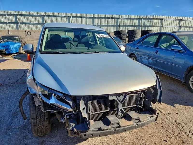 2012 VOLKSWAGEN TIGUAN S  